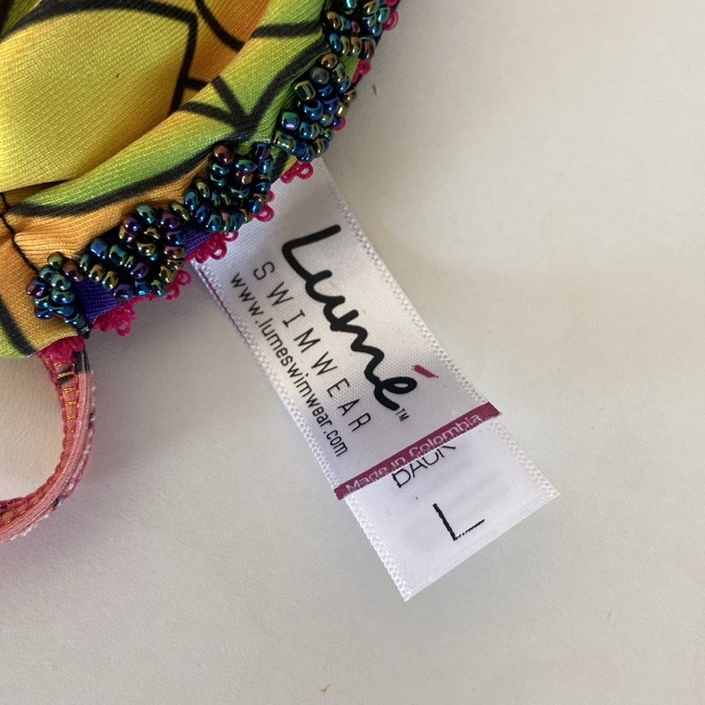 NWT Lumé Ale Bikini Exotic Beaded  Top - BUENOS AIRES. Size Large - Picture 6 of 10